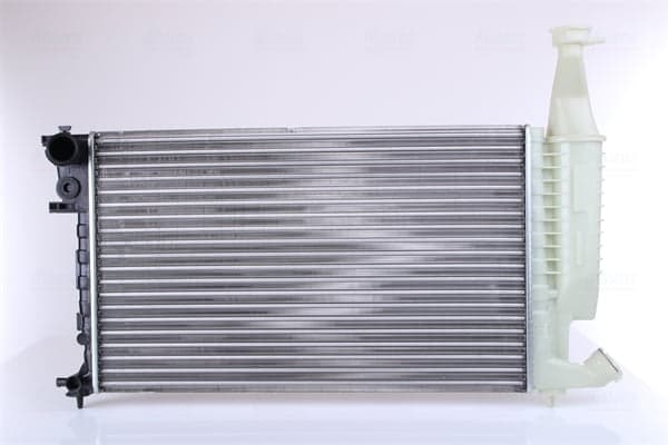 Variklio aušinimo radiatorius — NISSENS 63716